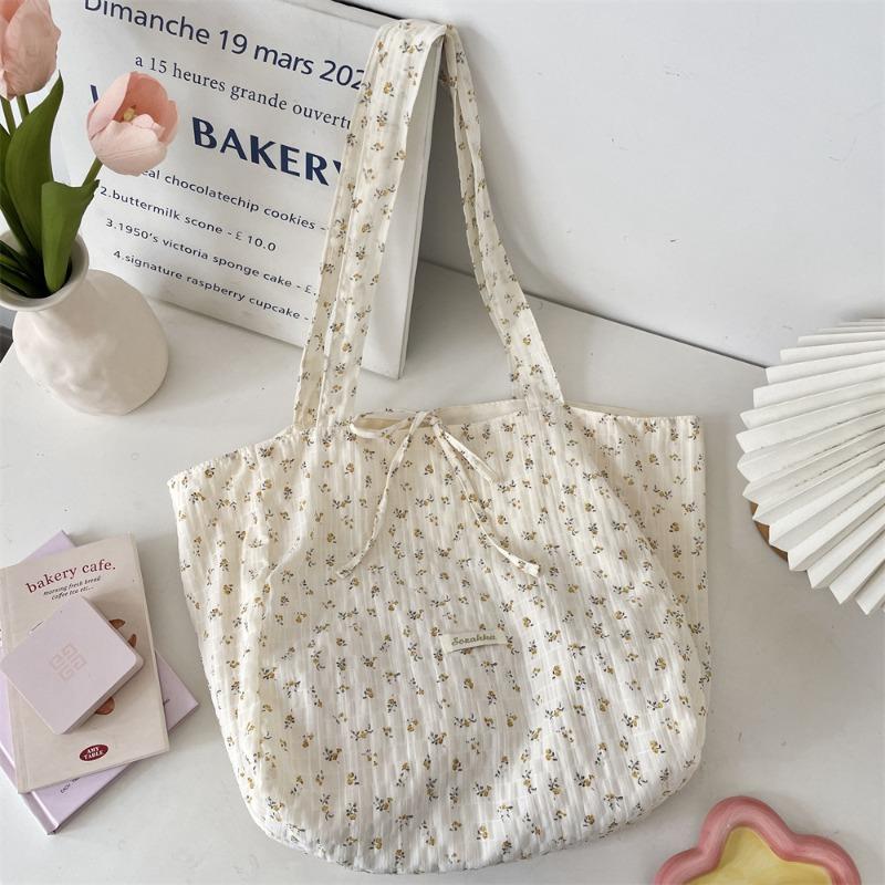 4 Fresh and Sweet Floral Chiffon Shoulder Bag Large-capacity Student Class Bag Fashionable Versatile Tote Bag Women