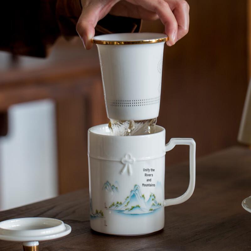 Фангран Цзиндэчжэнь Зеленая керамическая кружка для чая с ситечком