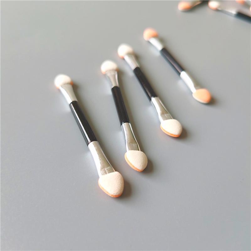 Double-Ended Eyeshadow & Brush Stick: Beginner-Friendly, Portable Eye Makeup Tool for Travel