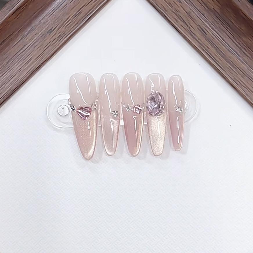 Плетеная вручную броня Медовая девочка Длинный Тонкий Собака Любовь Разбивающий сердце Бриллиант Французский Кошачий глаз Наклейка для нейл-арта