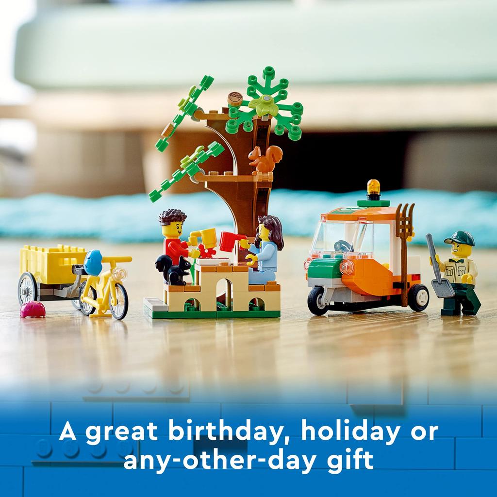 LEGO City Picnic In The Park 60326 Building Kit for Children Ages 5 and Up Includes 3 Mini Figures and 2 Squirrel Figures (147 Pieces)