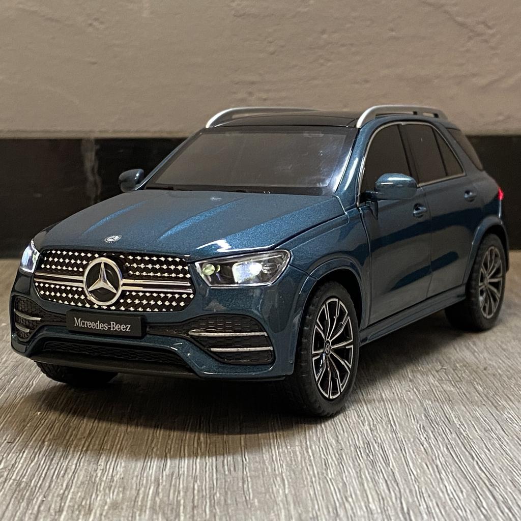 AATC1 1:24 Бенц GLE350 Внедорожник Внедорожный SUV Литой Металлический Модель Автомобиля Автозапчасти Аксессуары Украшения для Центрального Экрана Автомобиля Мальчик