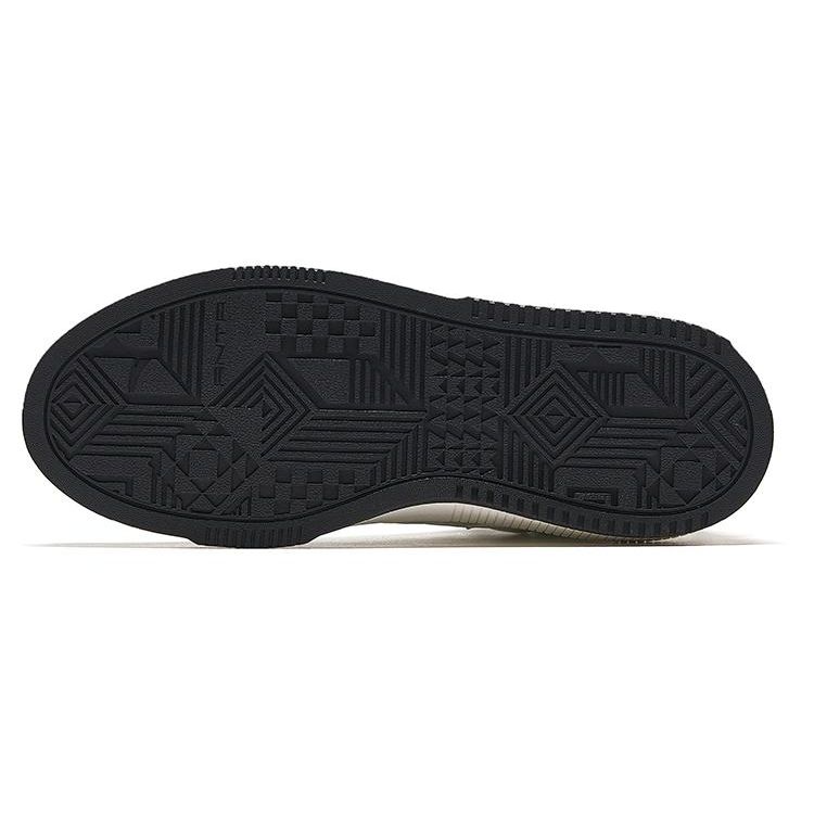 Anta Кроссовки женские Milk Cap 2 Non-Slip износостойкие средней высоты белые черные 922338008-3
