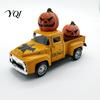 Autumn Farmhouse Home Decoration Halloween Pick-up Truck Alloy Figurine, Holding Pumpkin Vintage Car Statue, Statue Miniature Vehicle Ornament