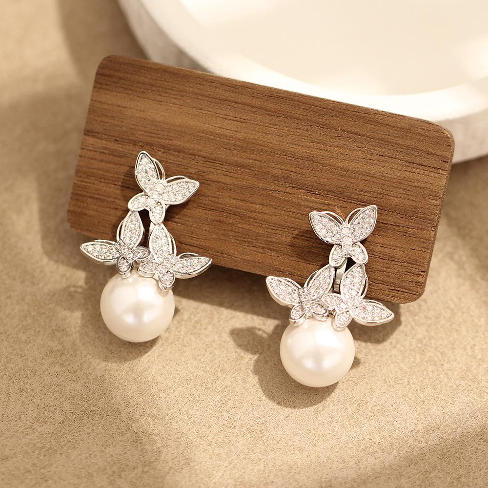High-end wedding dress, wedding earrings, diamond-encrusted, exquisite butterfly pearl earrings, temperament, versatile earrings, ear clips, women