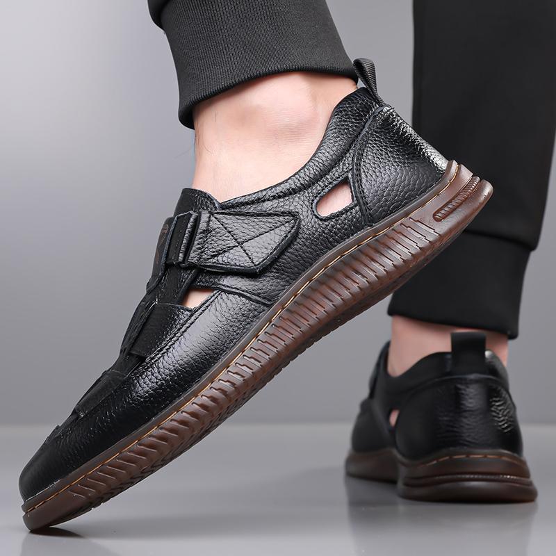 Fashion Sandals Summer Men Cozy Non-slip Soft Cool Lighted Breathable Hollow Out Loafers Shoes All-match Fashion Casual Leather Sandals