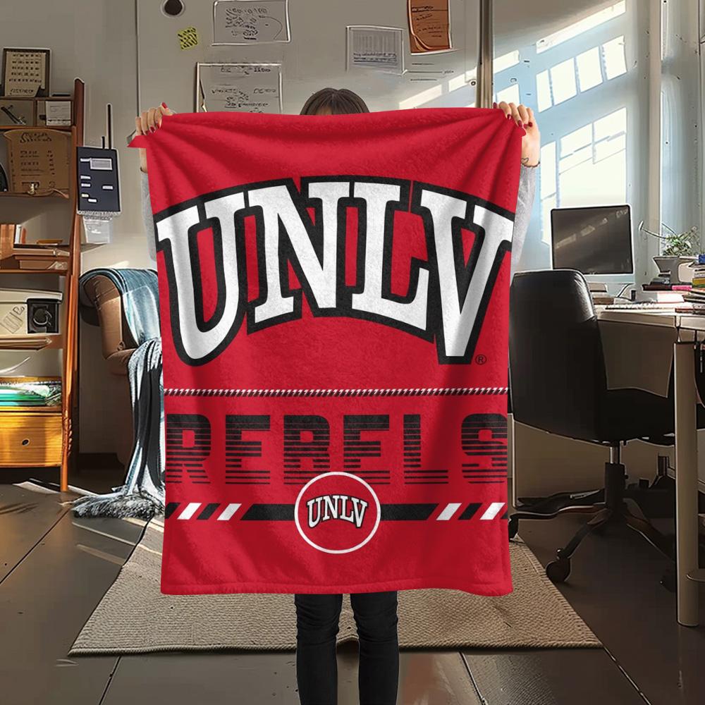 UNLV Rebels Print Flannel Blanket High Quality Warm Comfortable Cover for All Seasons Perfect for Gifts Home Decor