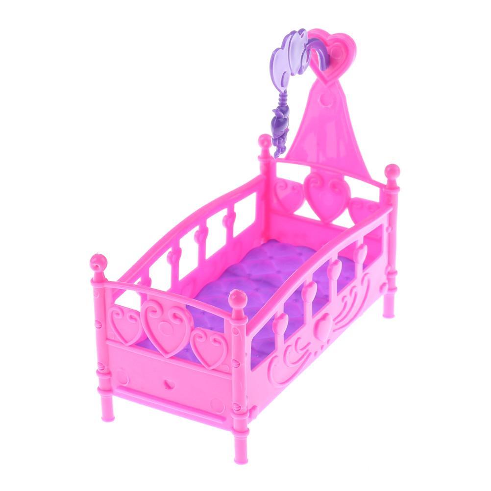 Сборная пластиковая кроватка в кукольный домик 10см