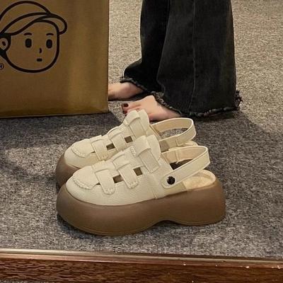 Новые туфли с завышенной подошвой и отверстием для головы 2024 года в корейском стиле, повседневные сандалии с круглой головкой и одной педалью, нескользящие сандалии