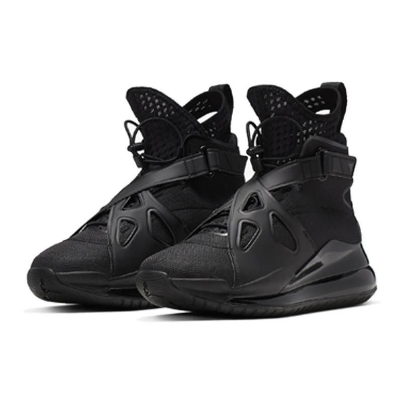 Jordan Женские кроссовки Air Latitude 720 Triple Black Jordan AV5187-001