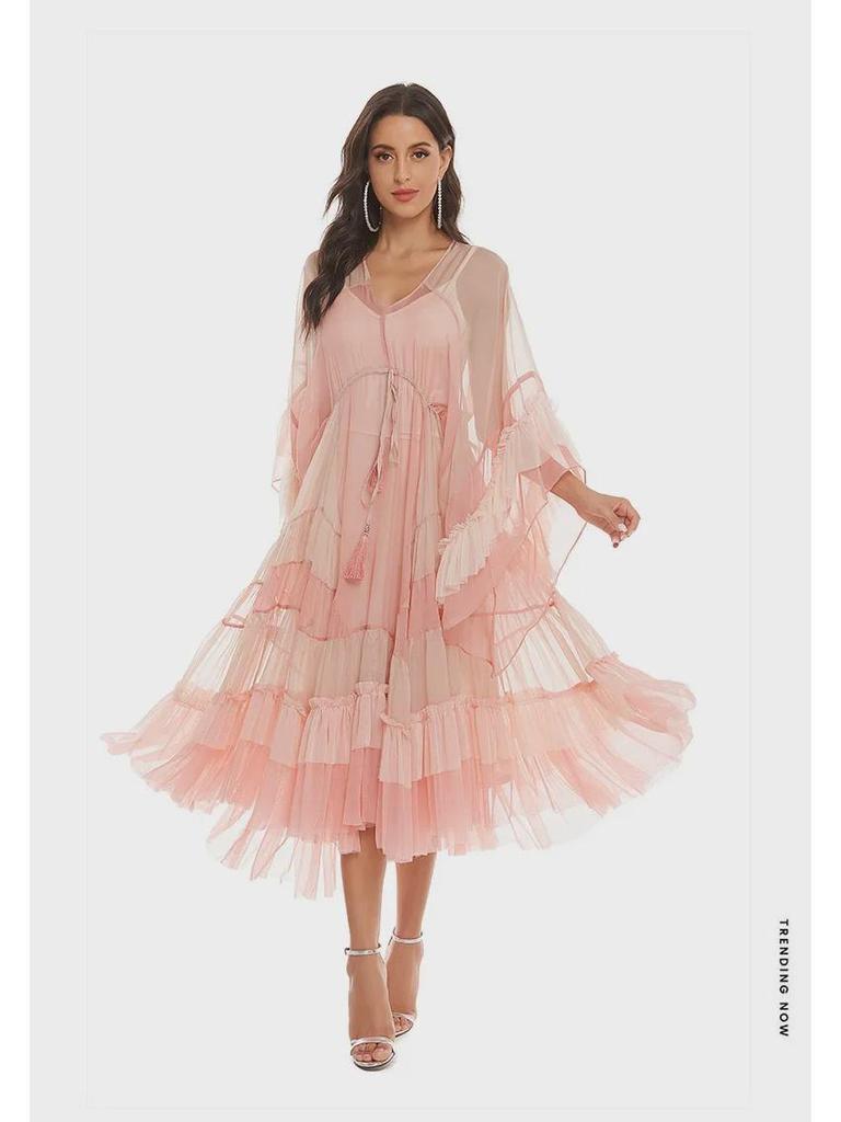 Пляжное платье с длинной юбкой в стиле бохо 2024 года — летний праздничный стиль