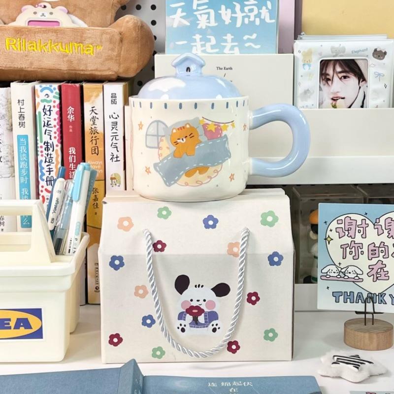 Милая мультяшная керамическая кружка с крышкой для пары, для мальчика и девочки, офисная кружка для питья, подарок на день рождения