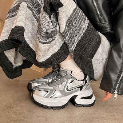 Женская обувь – Кроссовки