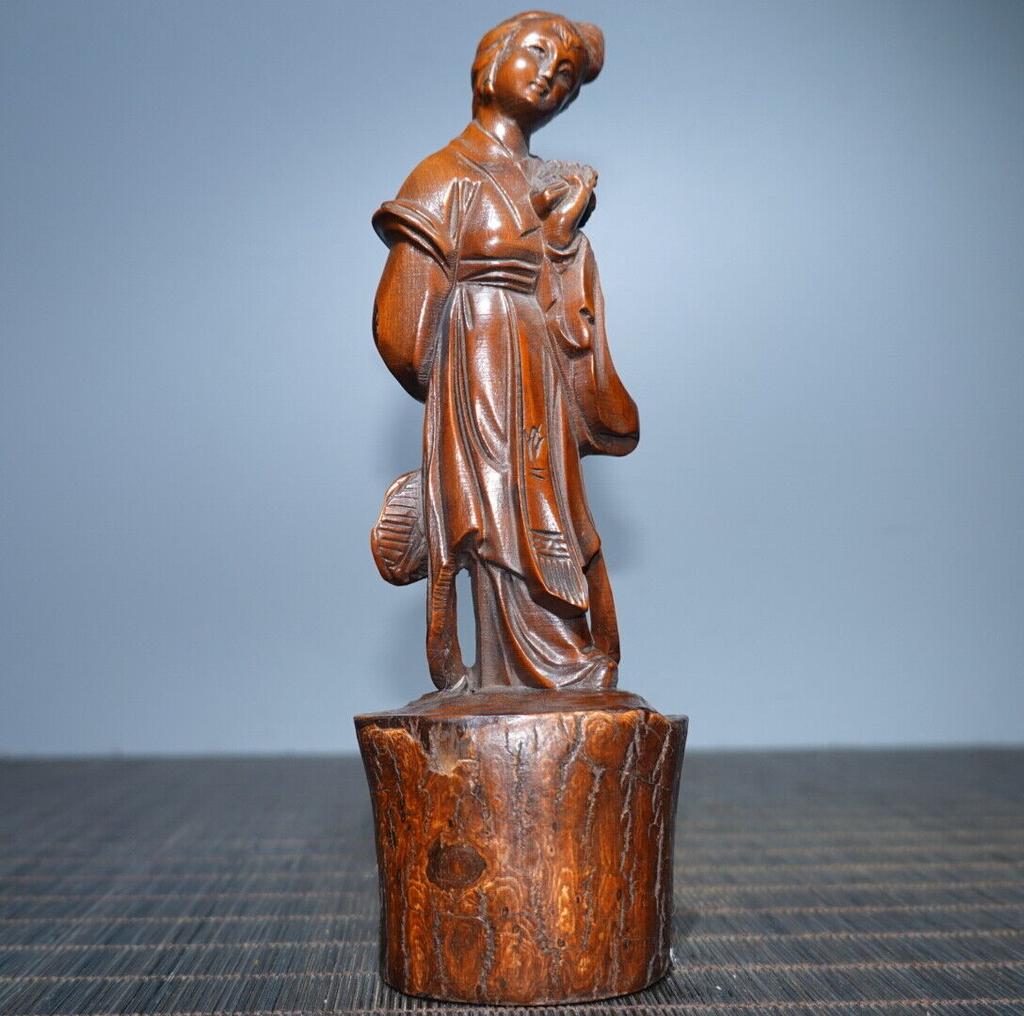 Chinese Antique Boxwood Carved Beautiful Woman Statue Sculpture Home Decor Art