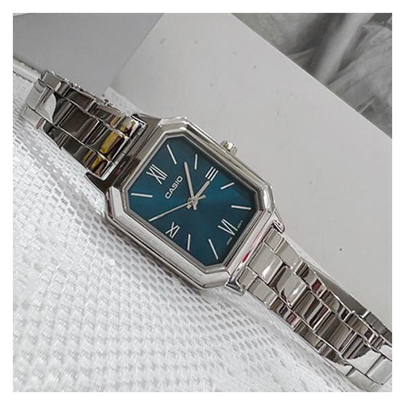 Casio Серия STANDARD, серия со стрелками, водонепроницаемость для жизни, кварцевый механизм, ремешок из нержавеющей стали, японские и корейские часы, женские часы, LTP-E168D-2B