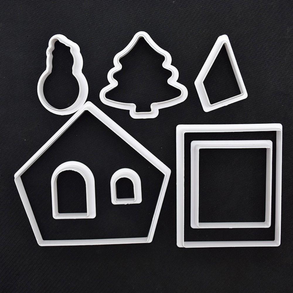 8pcs/set 3D Cookie Cutter Set DIY Biscuit Mold Cartoon Plastic Gingerbread House Mould Chrismas