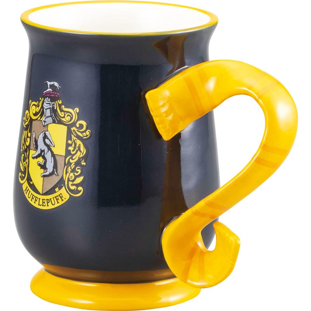 Sun Art Mug with Hufflepuff "Harry Potter" Scarf, Approx. 450ml, Design, SAN3739-3