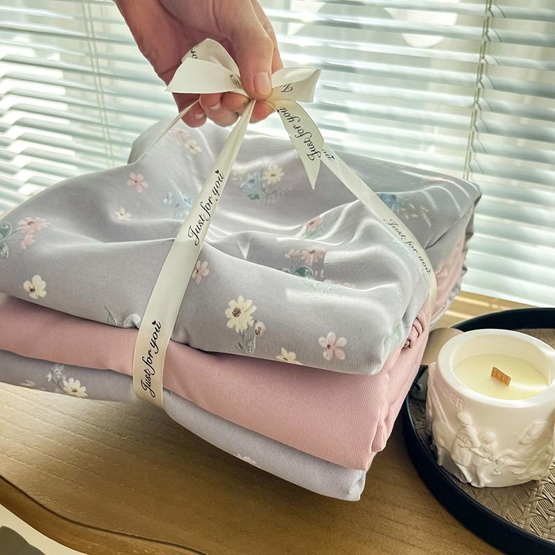 Комплект из 4 предметов из трикотажного хлопка класса А, мытой двойной пряжи, с небольшим цветочным узором, чулочно-носочный стиль