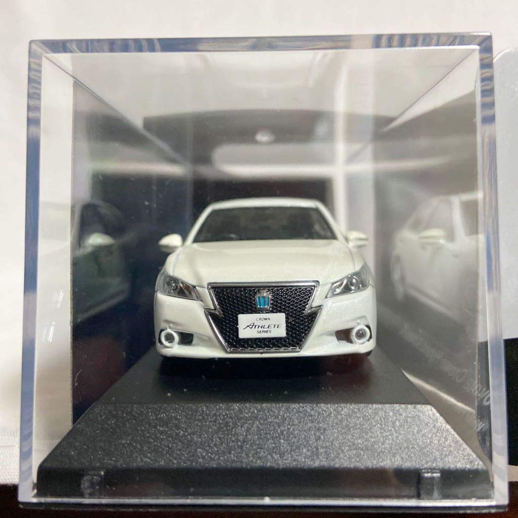 Kyosho масштаб Toyota Crown Hybrid Athlete G Белый перламутровый кристалл 210 серия Миниатюрная модель автомобиля 1/43