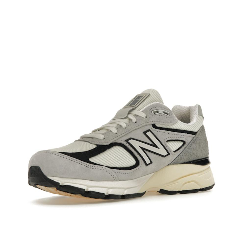 New Balance Серо-черные кроссовки унисекс Teddy Santis x 990v4 Made in USA U990TG4
