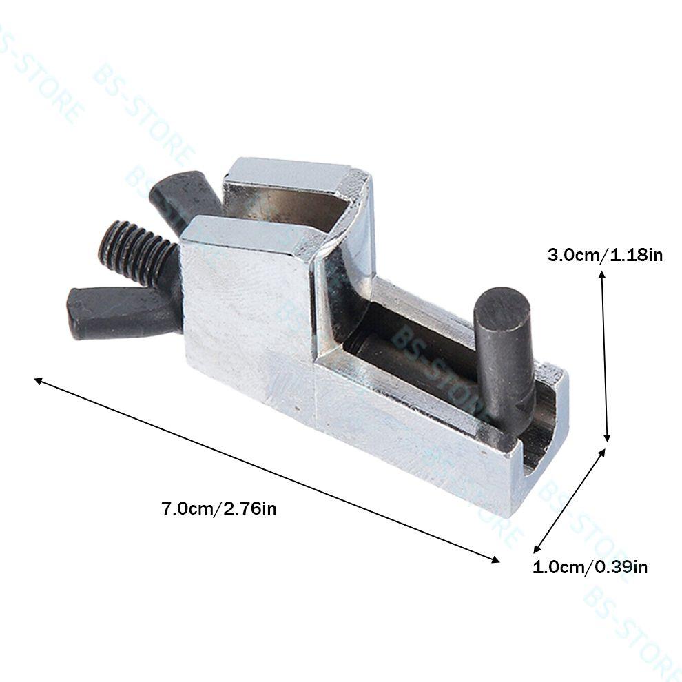 Набор сверхпрочных металлических хомутов с наконечниками, инструмент для зажима малых шлангов для автомобильного ремонта и зажима вакуумных шлангов.
