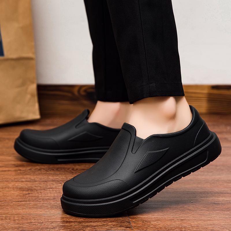 Chef Shoes Non-slip Waterproof Oil-proof Kitchen Work Shoes 2025 Light Breathable Kitchen Slippers Canteen Hotel Shoes for Men