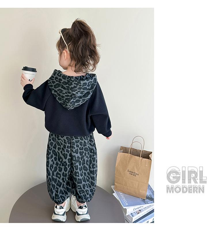 Girls' Korean-Style Leopard Print Hooded Sweatshirt and Pants Set - 2025 Spring/Autumn Fashion
