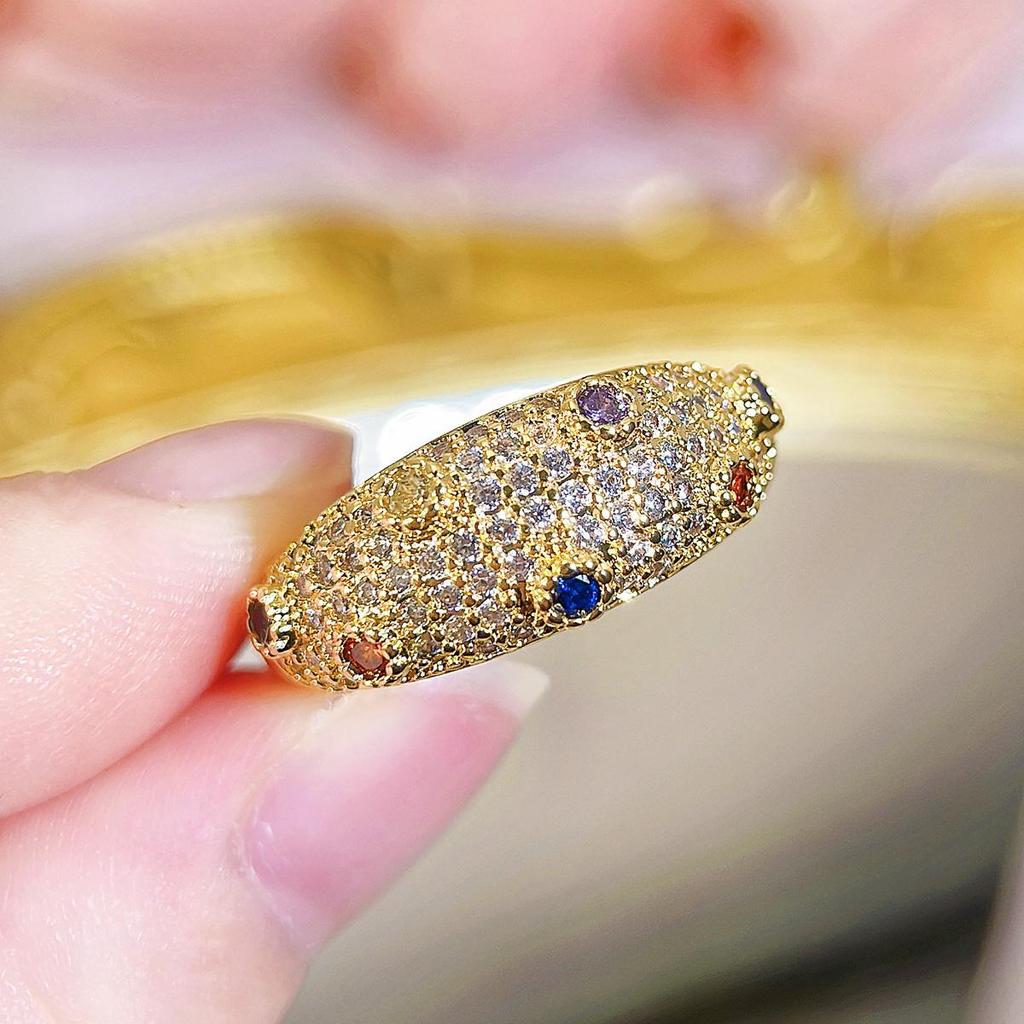 CMM Hepburn Стиль Личность Элегантный Темперамент Дубай Аристократическая Роскошь Цирконий Золотые Ювелирные Изделия Европейский Ретро Открывающееся Регулируемое Кольцо