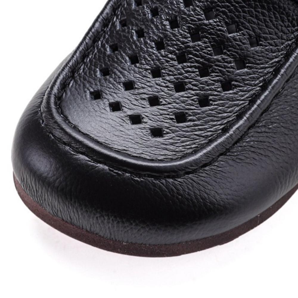 Genuine Cowhide Mom Shoes, Versatile Hollow Cutout Flat Casual Leather Shoes, Summer Soft‑Sole Breathable Slip‑on Shoes SA‑998‑1