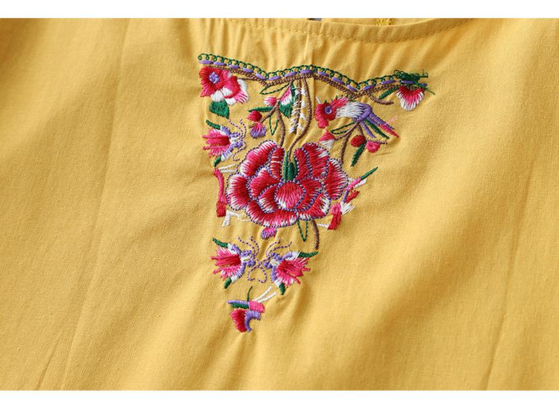Summer Beachwear: Heavy Embroidered Cotton-Linen Skirt for Travel Photos