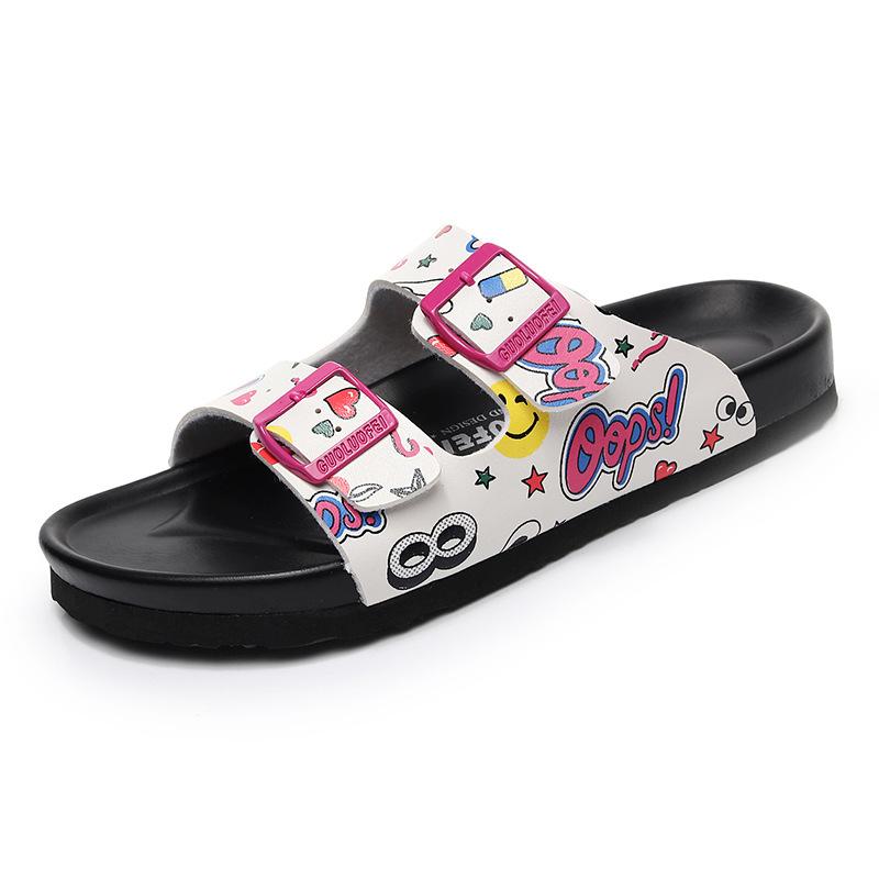 8 стильных женских тапочек 2024 года, пляжные сандалии на плоской подошве для отдыха, летние тапочки для пар, повседневные шлепанцы, женская обувь, большие размеры 35-45