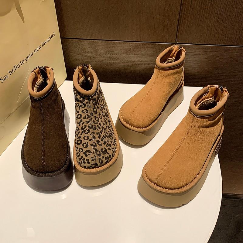 Ботильоны на платформе с леопардовым принтом, женские меховые хлопковые туфли на высоком каблуке, фирменная замшевая теплая плюшевая женская обувь 2024 года, повседневные ботинки Muejr