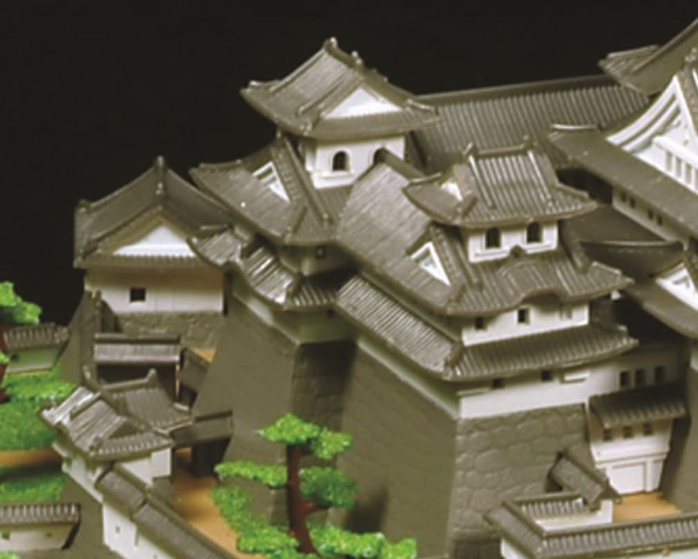 Doyusha 1/500 Japan's Famous Castles Standard Himeji Castle Plastic Model S-21 Molded Color