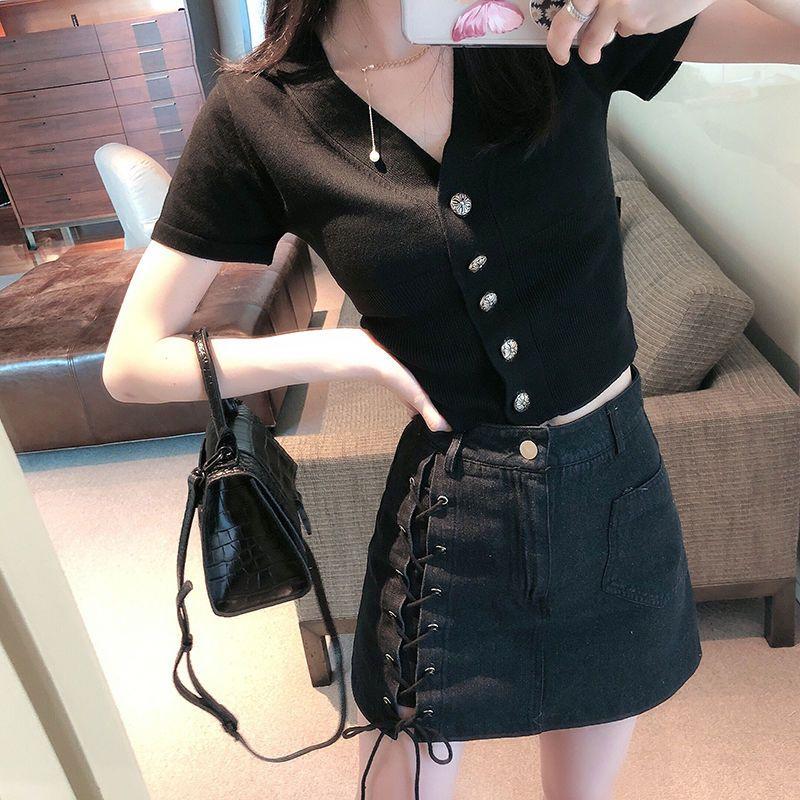 Футболка для женщин с короткими рукавами, летний наряд, V-образный вырез, шелковый трикотажный свитер, тонкая куртка, высокая талия, открытый пупок, короткая верхняя одежда