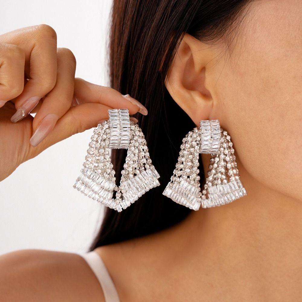 Elegant Bowknot Drop Earrings Crystal Exaggerated Earring Luxury Shining Rhinestone Earrings Women