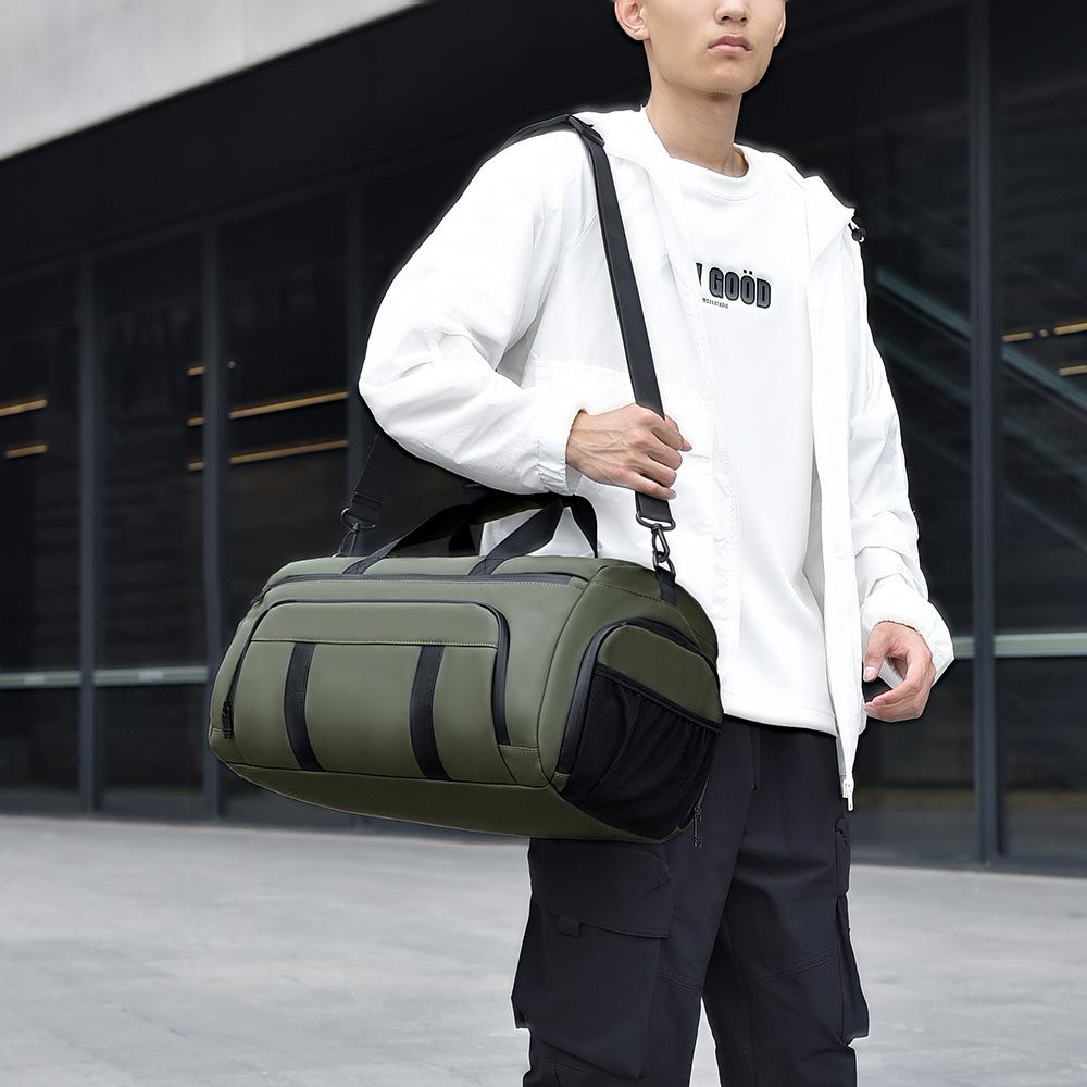 Waterproof Large-Capacity Swimming Fitness Bag, Men'S And Women'S Wet And Dry Separation Sports Shoulder Portable Travel Bag