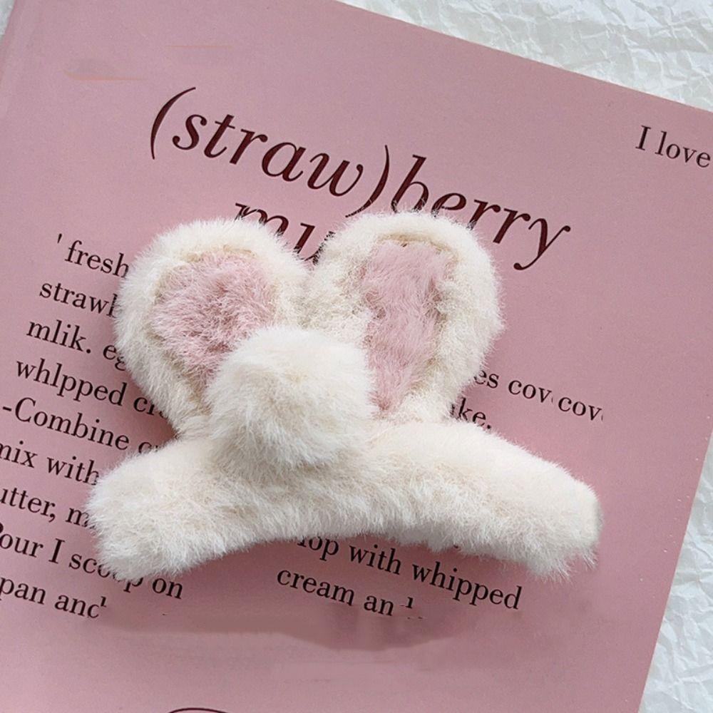 Fluffy Plush Claw Clip Korean Style Sweet Ponytail Clip Autumn Plush Hair Claw Girl
