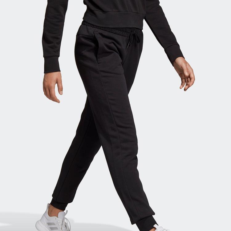 adidas Брюки Essentials однотонные женские, черные DP2400