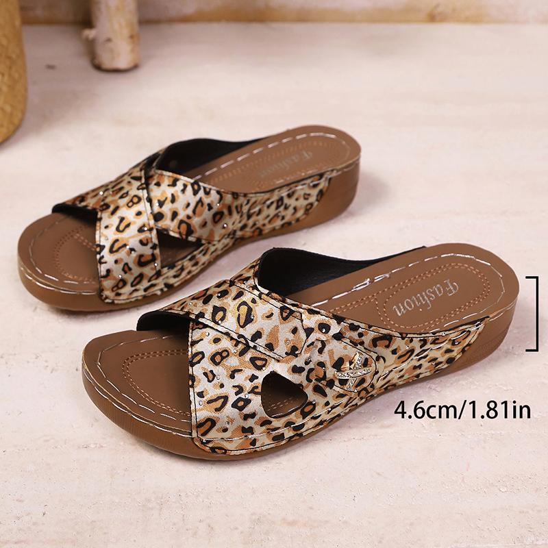 Fashion Plus Size 36-43 Leopard Print Sandals Women Summer 2025 Lightweight Wedges Slippers Woman Cross Band Thick Sole Slides Shoes
