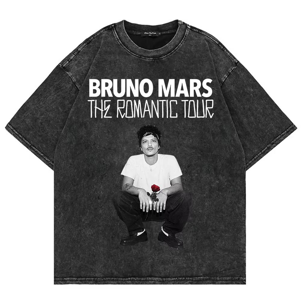 New Summer Cotton Vintage Washed The Romantic Tour T Shirt Fashion MenWomen Retro Oversized Loose Acid Wash Tee Shirt