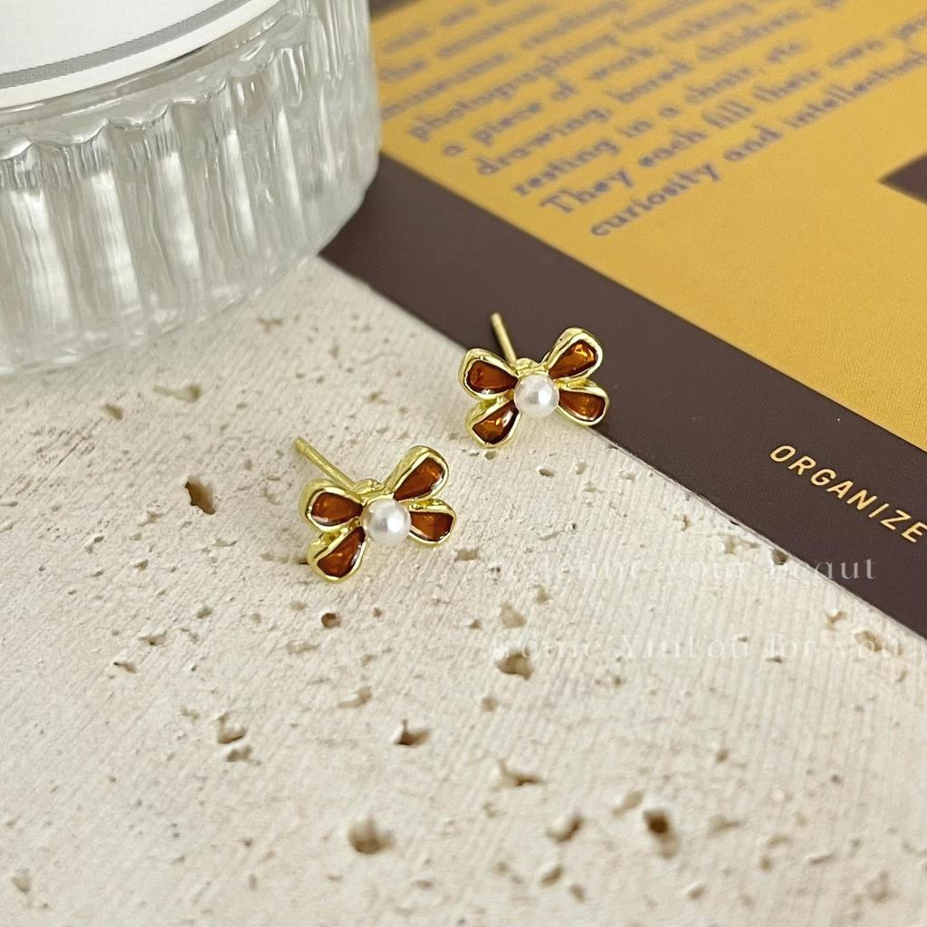 «Серьги-иглы Майяра 925»: "Янтарный жемчуг в стиле ретро для осени/зимы"