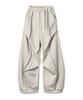 PRINOAR Refined Oblique Curved Sweatpants - Oatmeal