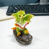 Фигурка дракона Милый смоляной дракон Читающая статуэтка Миниатюрные украшения для сказочного сада для террариума Микро-ландшафт Поделки своими руками