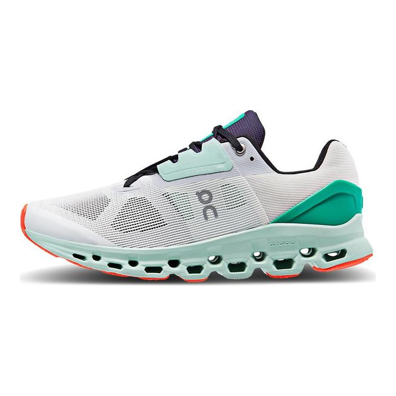 On Running Cloudstratus Undyed White Creek 39.98246