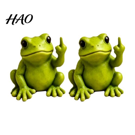 Festive Halloween Party Supplies Mini Monkey Figurine, Funny Resin Frog Statue with Middle Finger Gesture, Sarcastic Figurines Humorous Prank Ornament