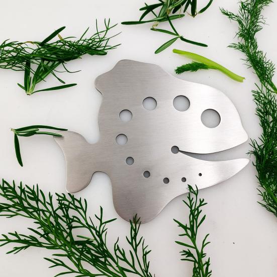 Инструмент для чистки листьев из нержавеющей стали, 11 отверстий, в форме рыбы, кухонный гаджет для листовой капусты, мангольда, тимьяна, кинзы, свеклы