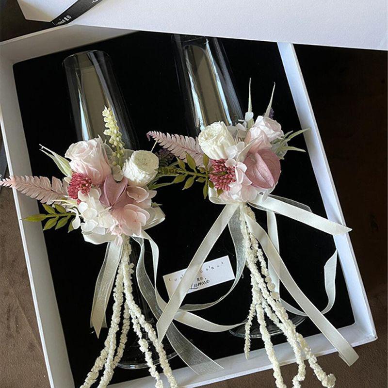 Пара Бокалов для Свадебного Тоста с Бессмертным Цветком - Идеальный Подарок на Помолвку или Свадьбу Своими Руками