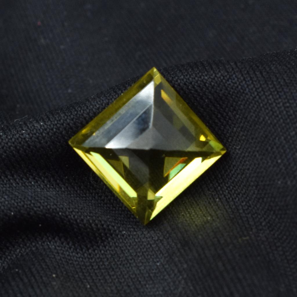 Amazing Yellow Sapphire 9.60 Ct Square Shape Loose Natural Gemstone