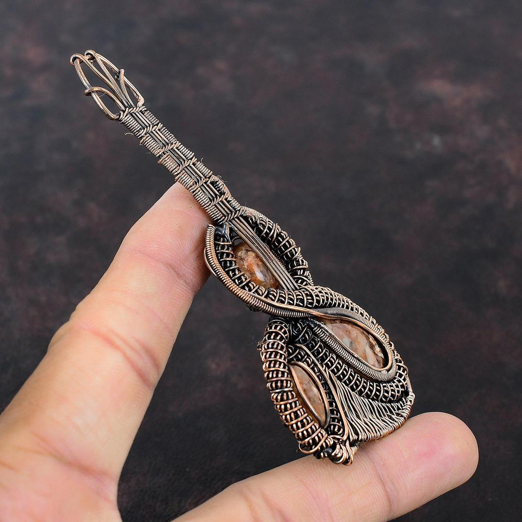 Подвеска Sunstone, медная проволочная обертка, подвеска из натурального драгоценного камня, проволочная обертка, ювелирное изделие ручной работы, подвеска в виде гитары, медные ювелирные изделия, подарок для нее