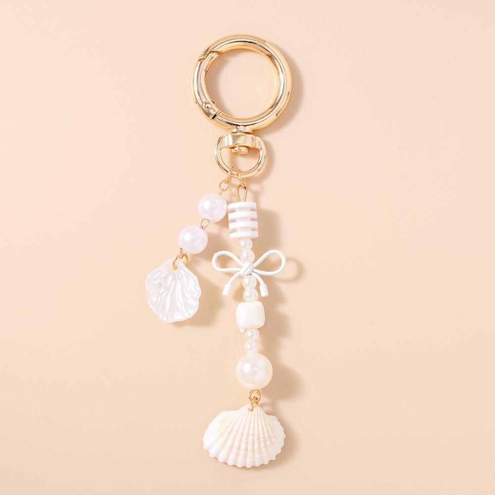 Pretty Pearl Shell Keychain Women Girls Rhinestones Beads Key Ring Pendants for Handbag Decor DIY Key Chain Jewelry Gifts